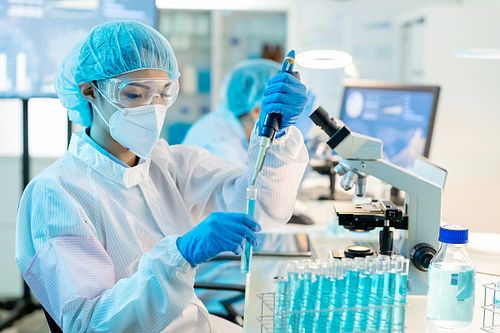 生物化工產(chǎn)品技術(shù)研發(fā) 高居榜首，超40%人才選擇的新興熱點(diǎn)行業(yè)