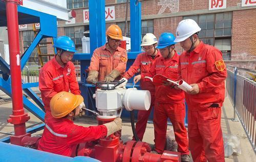 自主研發(fā)鉆機(jī)設(shè)備與生物化工產(chǎn)品技術(shù)研發(fā) 雙輪驅(qū)動(dòng)下的生產(chǎn)技術(shù)保障能力提升